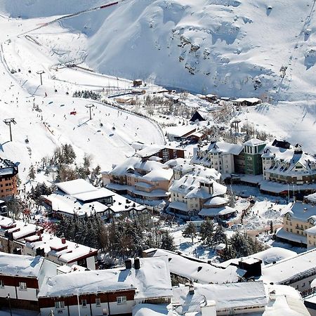 Apartamentos Sierra Nevada Pie De Pistas 3000 Esterno foto